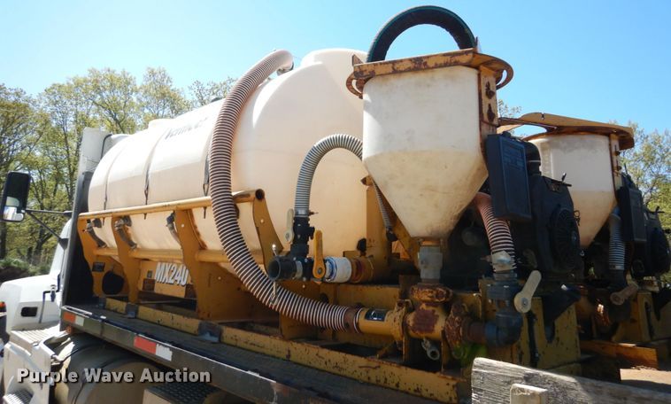 image for item IY9718 1997 Kenworth T600  flatbed truck