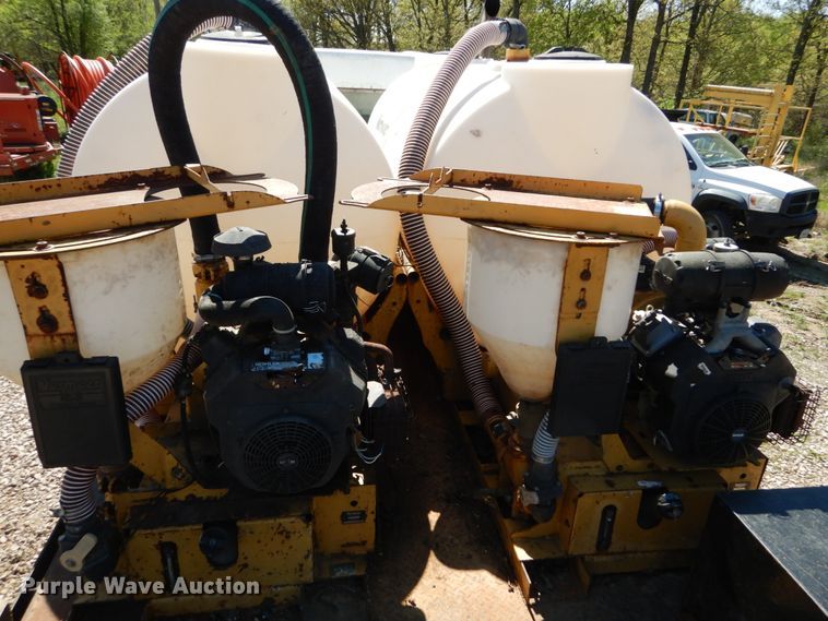 image for item IY9718 1997 Kenworth T600  flatbed truck