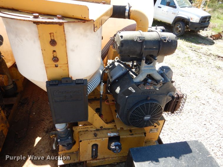 image for item IY9718 1997 Kenworth T600  flatbed truck