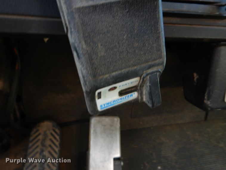 image for item IY9718 1997 Kenworth T600  flatbed truck