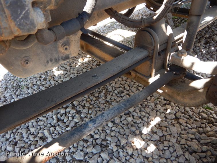 image for item IY9718 1997 Kenworth T600  flatbed truck