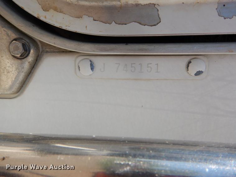 image for item IY9718 1997 Kenworth T600  flatbed truck