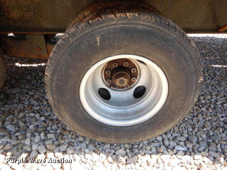 image for item IY9719 2003 Loadmaster  equipment trailer