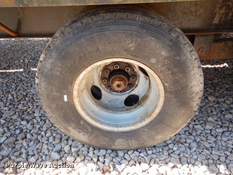 image for item IY9719 2003 Loadmaster  equipment trailer