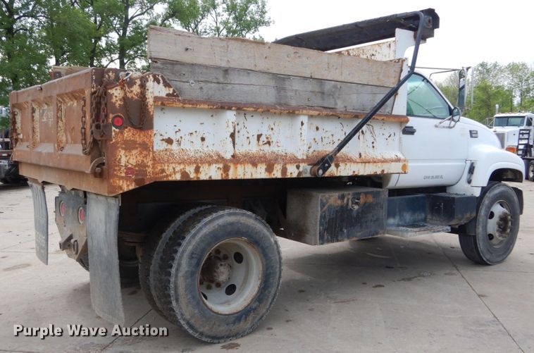 image for item IY9721 1998 GMC C6500  dump truck