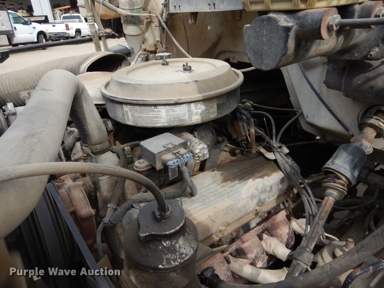 image for item IY9721 1998 GMC C6500  dump truck