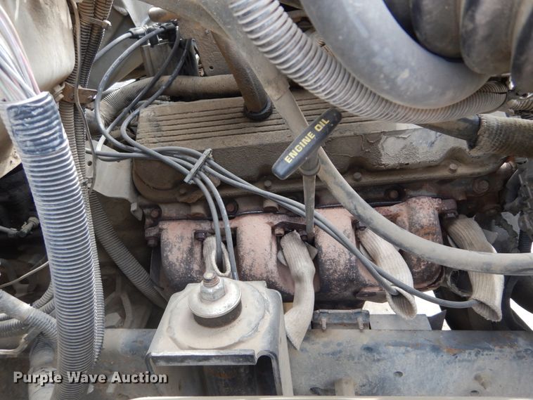 image for item IY9721 1998 GMC C6500  dump truck