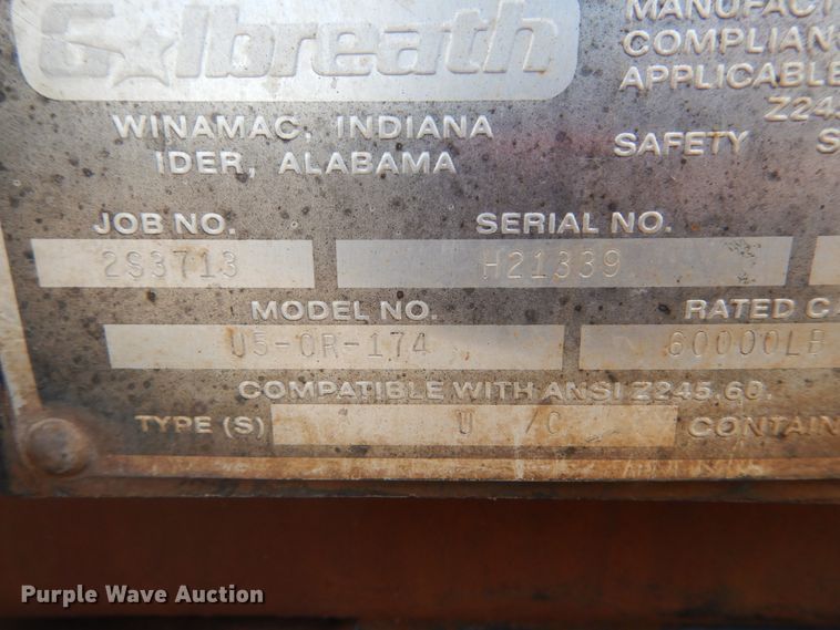 image for item IY9722 2004 Mack DM690S  roll-off container truck