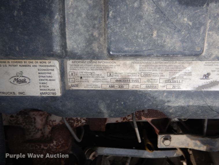 image for item IY9722 2004 Mack DM690S  roll-off container truck