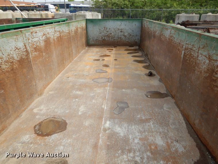 image for item IY9723 Wastequip roll-off container