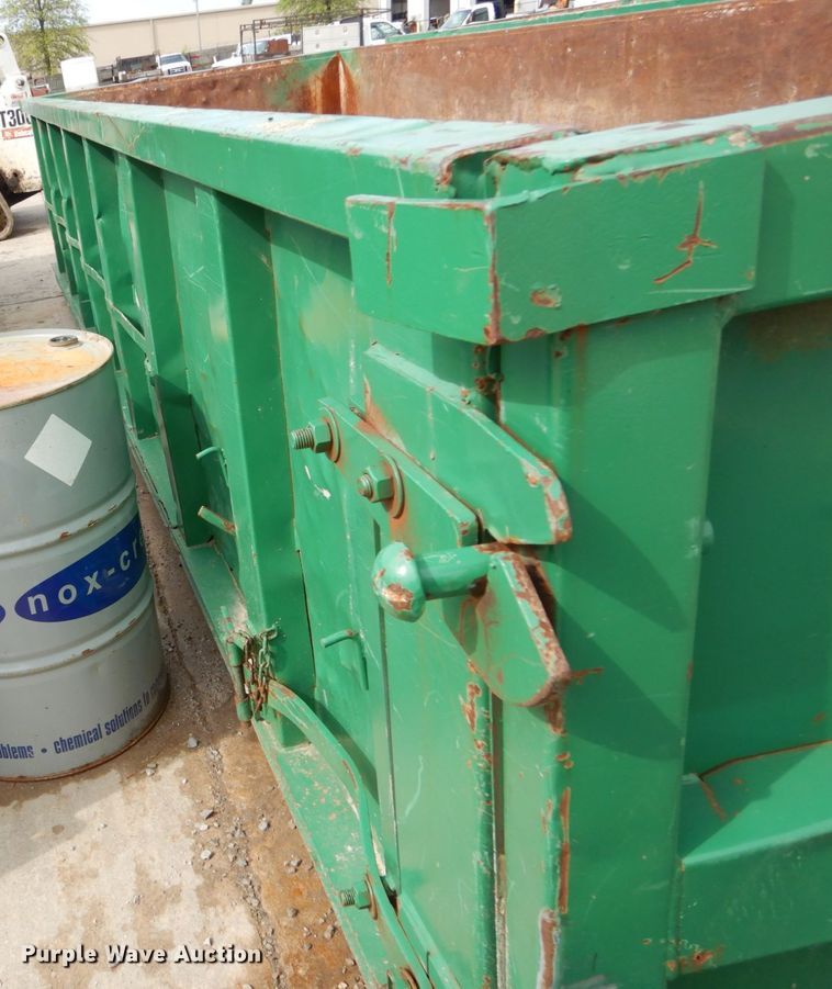 image for item IY9724 Roll-off container