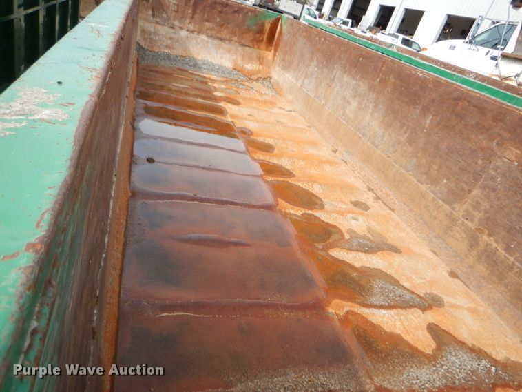 image for item IY9724 Roll-off container