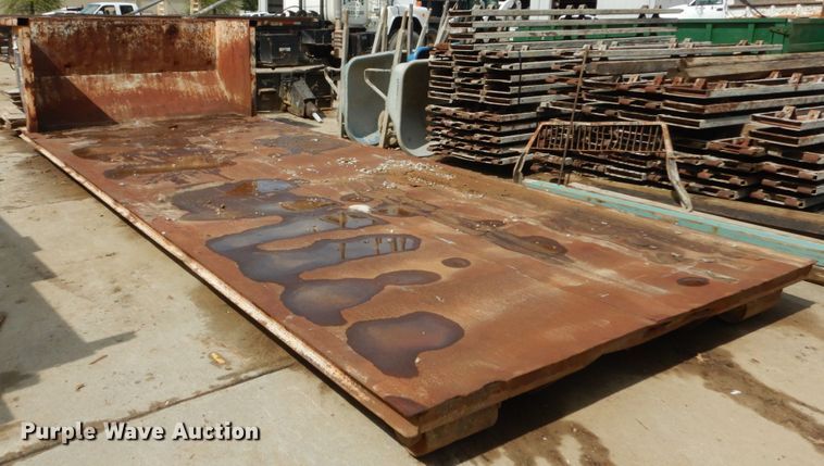 image for item IY9726 Wastequip roll-off container flatbed