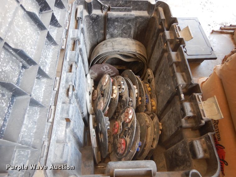 image for item IY9732 Concrete polishing solution equipment