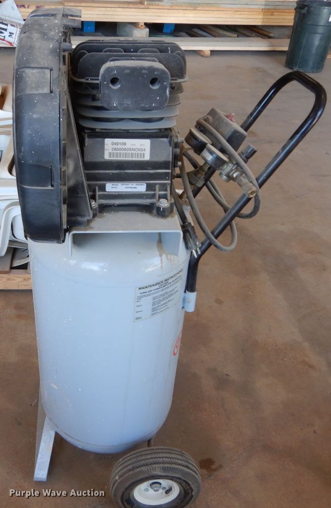 image for item IY9733 Chicago Pneumatic  air compressor