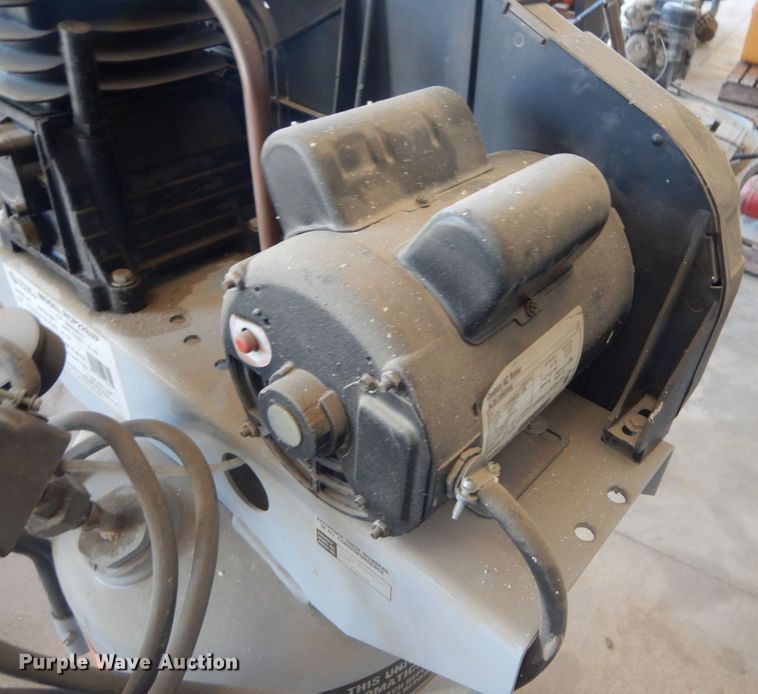 image for item IY9733 Chicago Pneumatic  air compressor