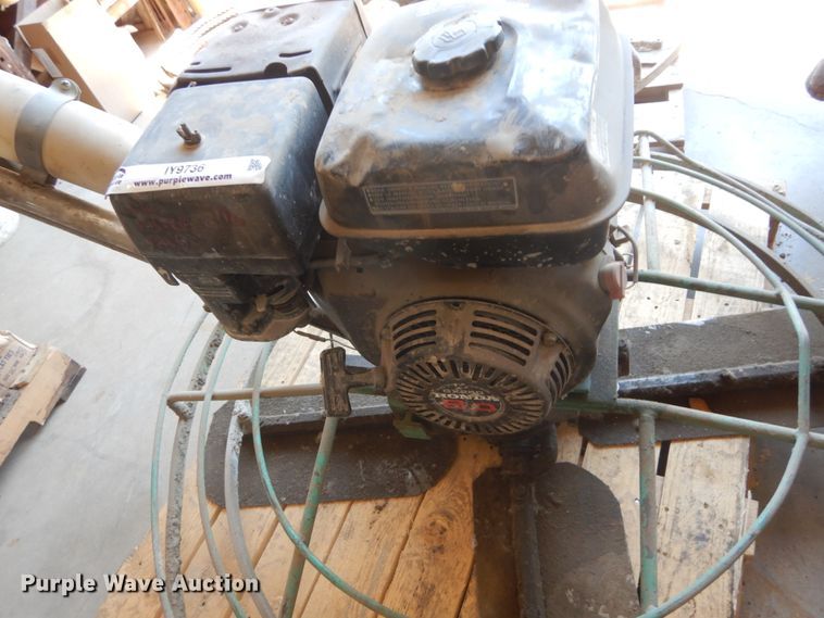 image for item IY9736 Power trowel