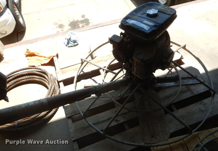 image for item IY9737 Power trowel