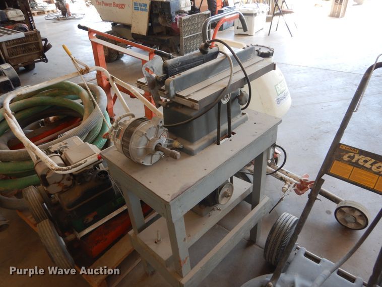 image for item IY9738 Tools