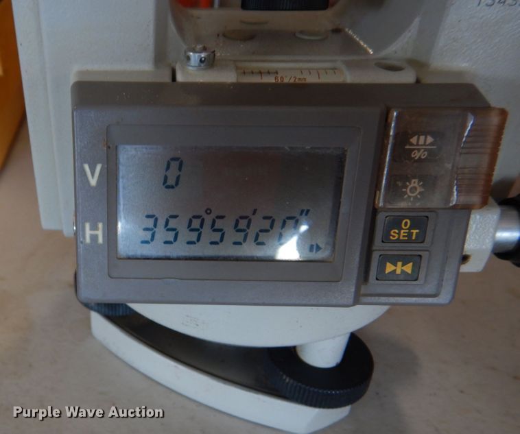 image for item IY9739 Laser surveying equipment