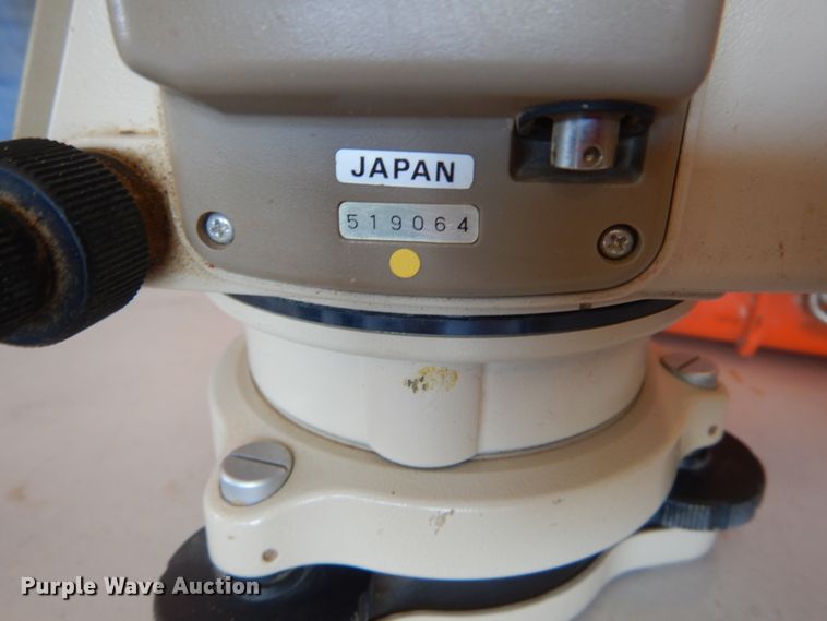 image for item IY9739 Laser surveying equipment