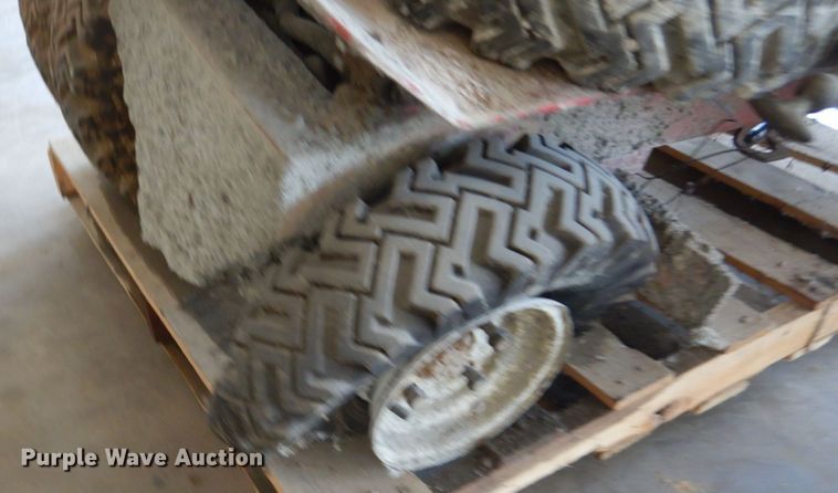 image for item IY9740 Concrete buggy