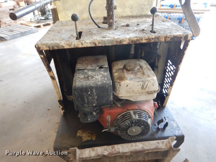 image for item IY9741 Concrete buggy