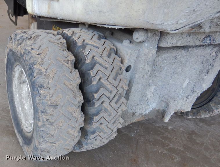 image for item IY9741 Concrete buggy