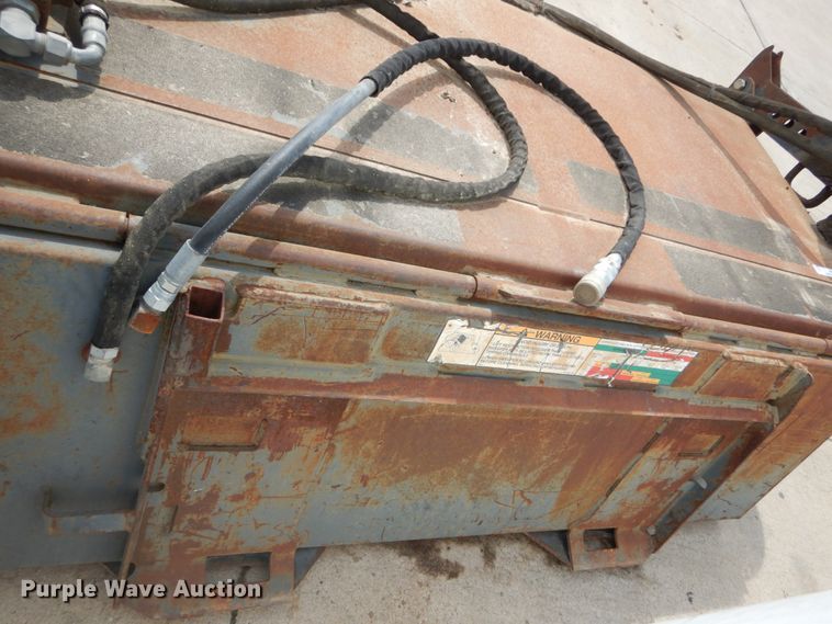 image for item IY9744 Bobcat Sweeper 72 72"W skid steer sweeper