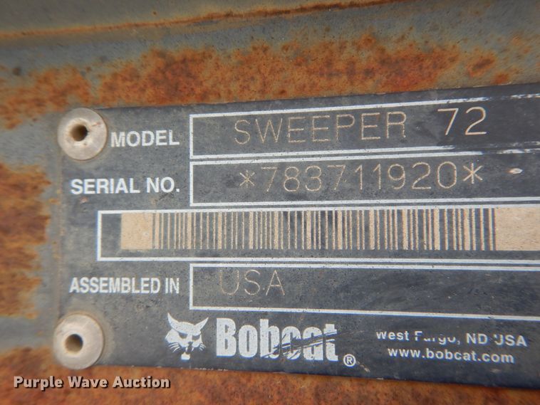 image for item IY9744 Bobcat Sweeper 72 72"W skid steer sweeper