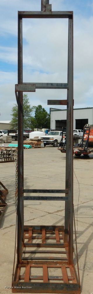 image for item IY9746 (9) concrete form stands