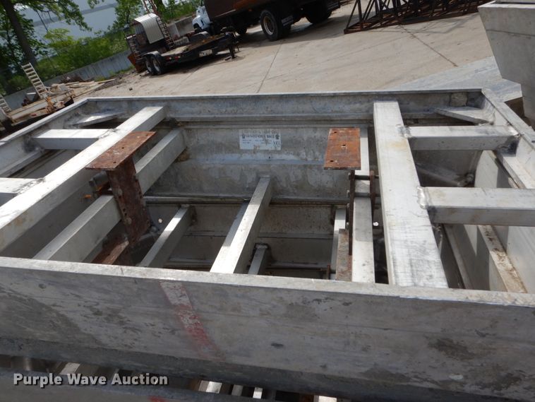 image for item IY9748 (14) 10" window forms