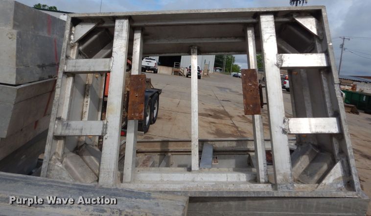 image for item IY9748 (14) 10" window forms