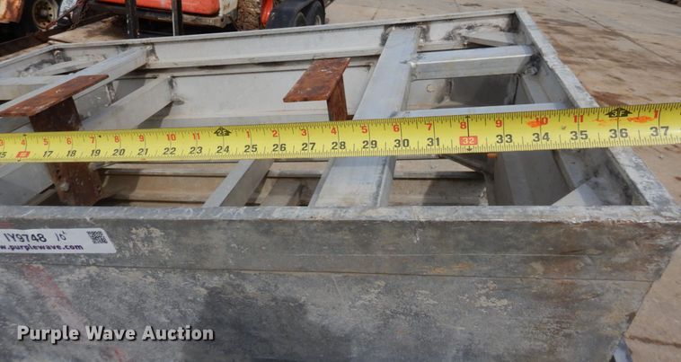 image for item IY9748 (14) 10" window forms