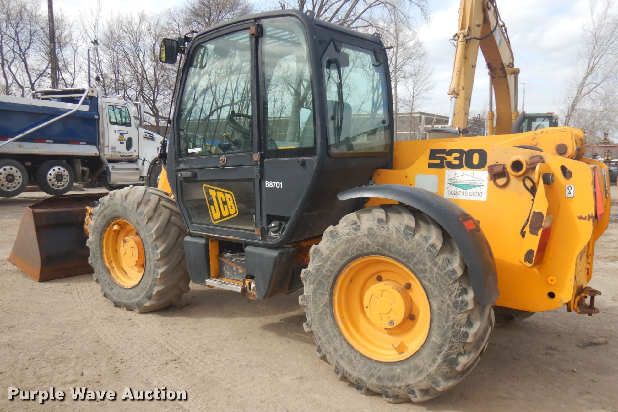 JCB 530 telehandler in Savage, MN Item HR9119 sold Purple Wave