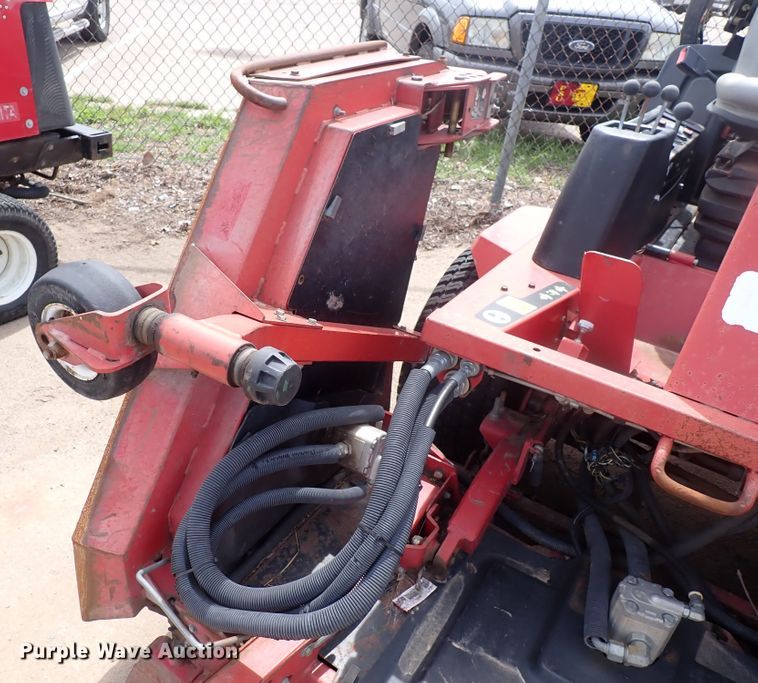 image for item DJ5549 Toro Groundsmaster 4100D  lawn mower