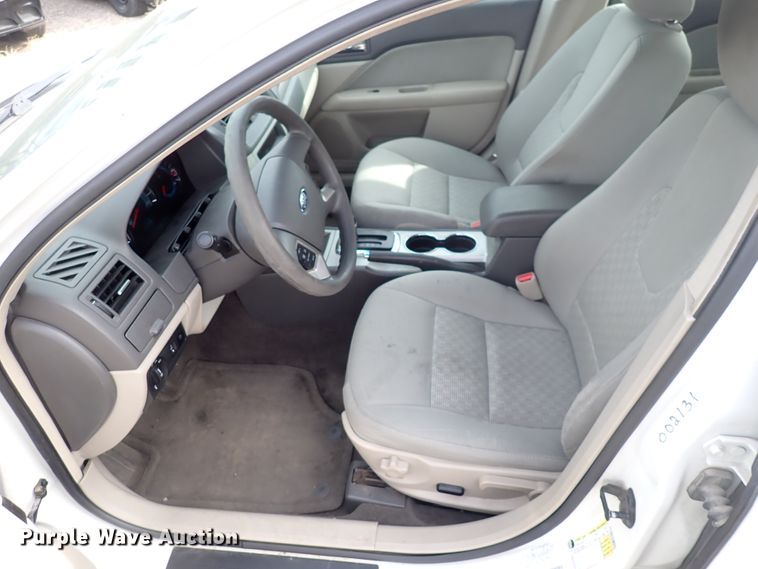 image for item DJ5553 2010 Ford Fusion