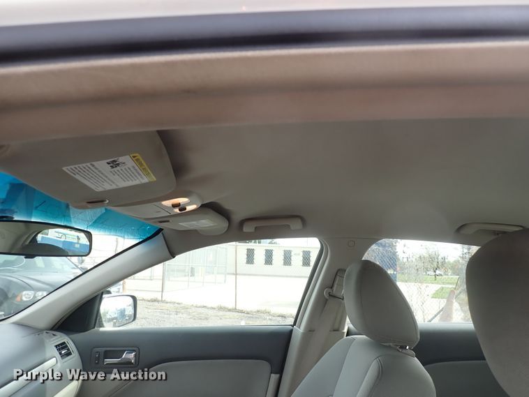 image for item DJ5553 2010 Ford Fusion