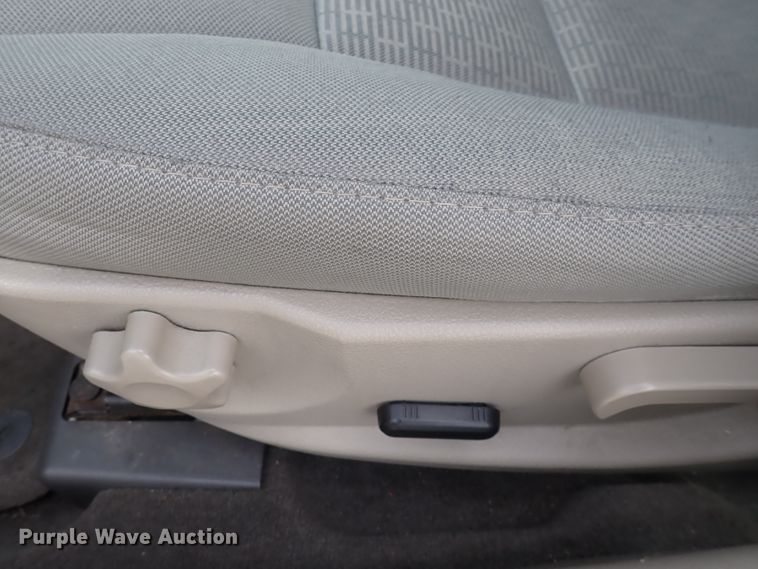 image for item DJ5553 2010 Ford Fusion