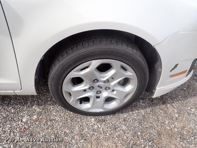 image for item DJ5553 2010 Ford Fusion