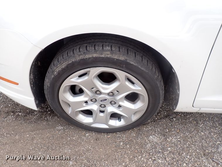 image for item DJ5553 2010 Ford Fusion