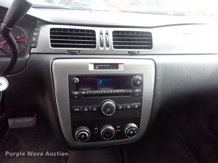 image for item DJ5555 2013 Chevrolet Impala Police Cruiser