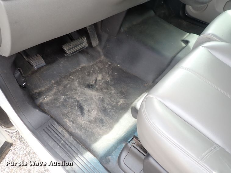 image for item DJ5558 2011 Chevrolet Silverado 1500  Ext. Cab pickup truck