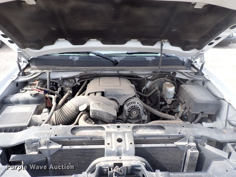 image for item DJ5558 2011 Chevrolet Silverado 1500  Ext. Cab pickup truck