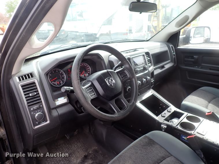 image for item DJ5559 2014 Dodge Ram 1500  Crew Cab pickup truck