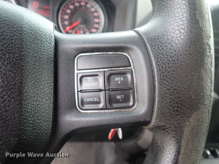 image for item DJ5559 2014 Dodge Ram 1500  Crew Cab pickup truck