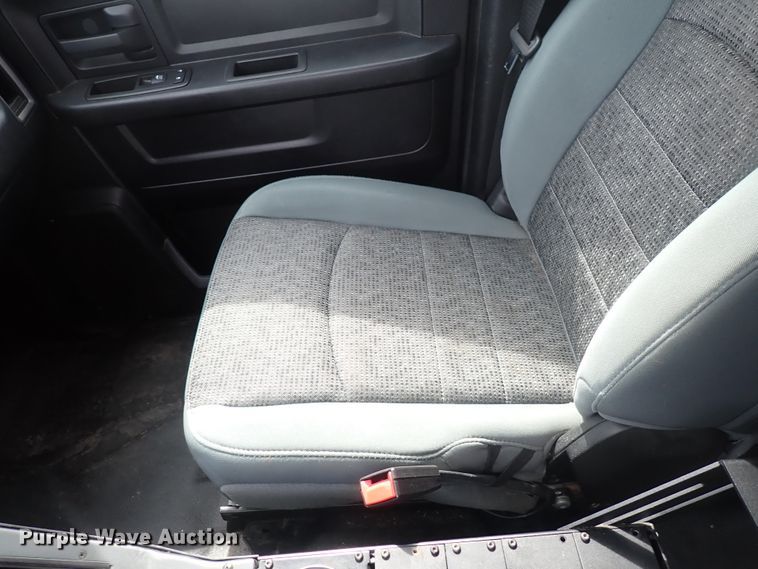 image for item DJ5559 2014 Dodge Ram 1500  Crew Cab pickup truck