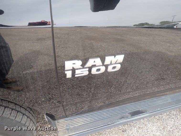 image for item DJ5559 2014 Dodge Ram 1500  Crew Cab pickup truck