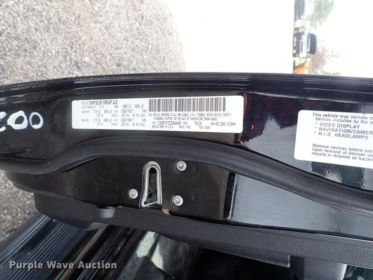 image for item DJ5559 2014 Dodge Ram 1500  Crew Cab pickup truck