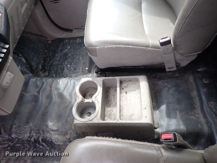 image for item DJ5560 2008 Ford F550 Super Duty  bucket truck